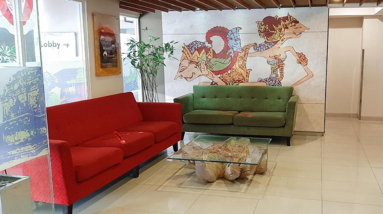 Nginap At Student Park Apartment Джок'якарта Екстер'єр фото